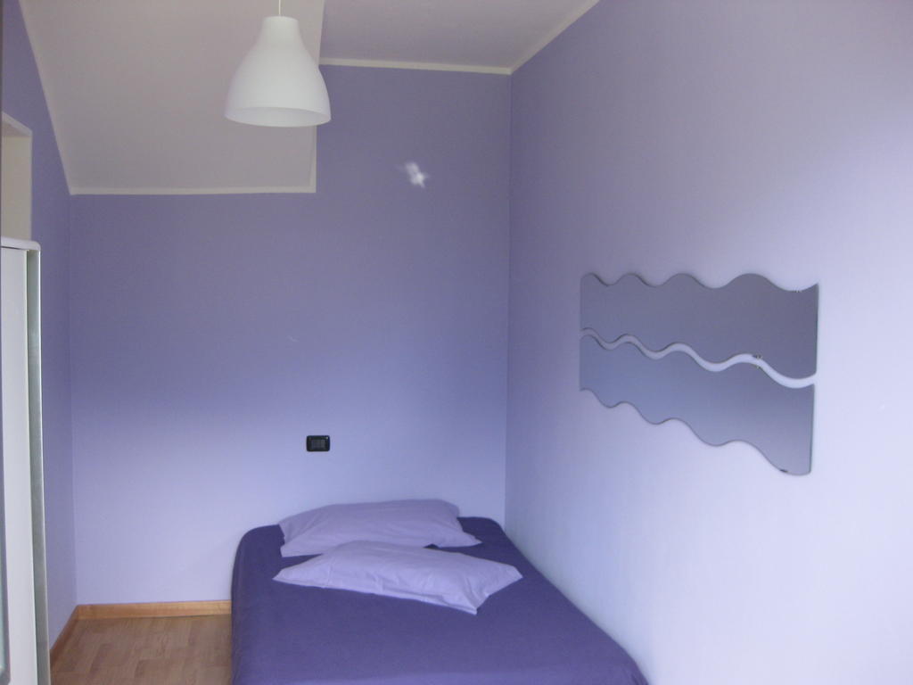 Casa Vacanze Zia Vivina B N Sorico Oda fotoğraf