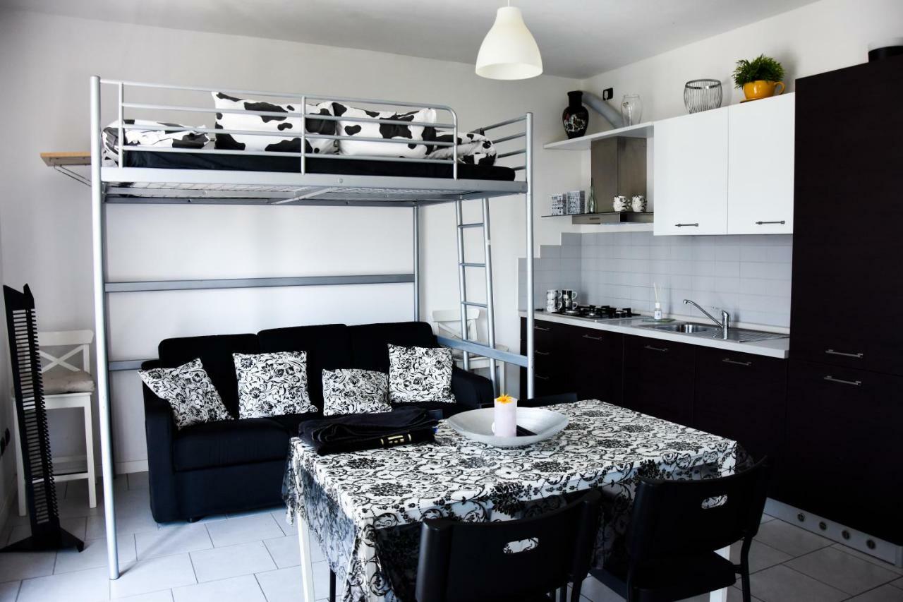 Casa Vacanze Zia Vivina B N Sorico Dış mekan fotoğraf